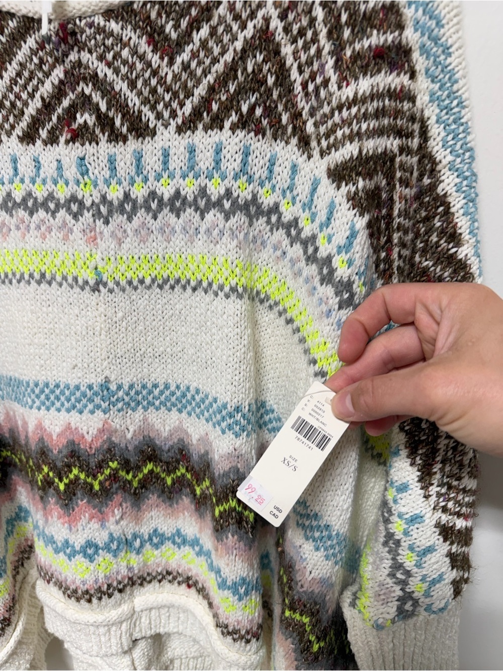 NWT By Anthropologie Fair Isle Poncho Sweater Ivory Multicolor XS/S - Picture 3 of 5